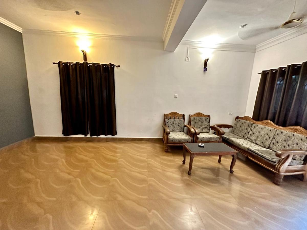 Candolim Glitter Sand Buitenkant foto